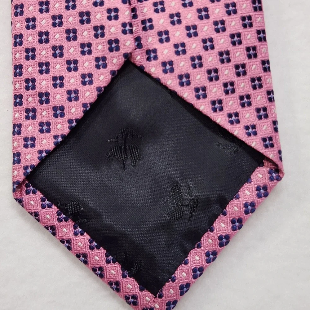 Brooks Brothers 100% Silk Necktie Mens Pink Navy Blue Geometric Preppy